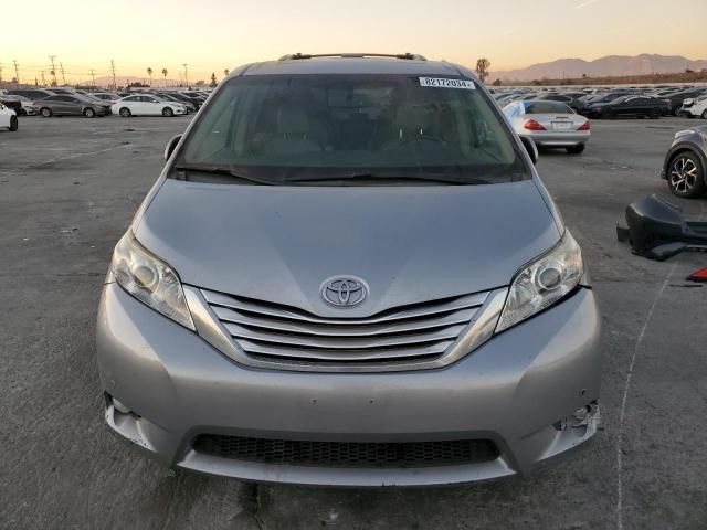 2013 Toyota Sienna XLE