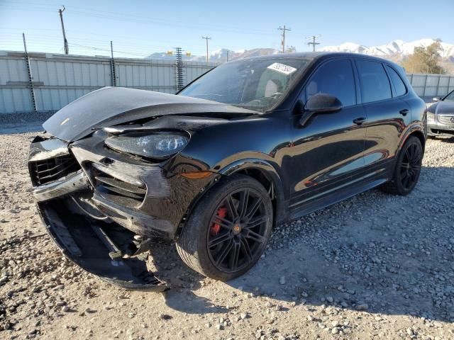 2014 Porsche Cayenne Turbo