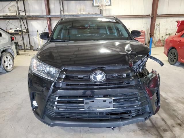 2018 Toyota Highlander SE