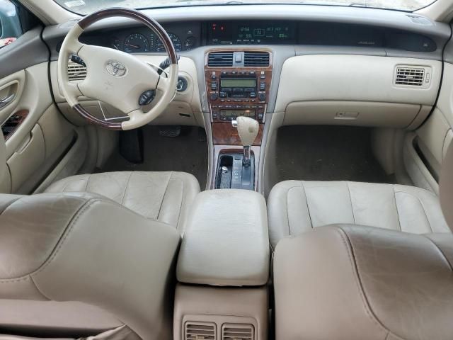 2004 Toyota Avalon XL