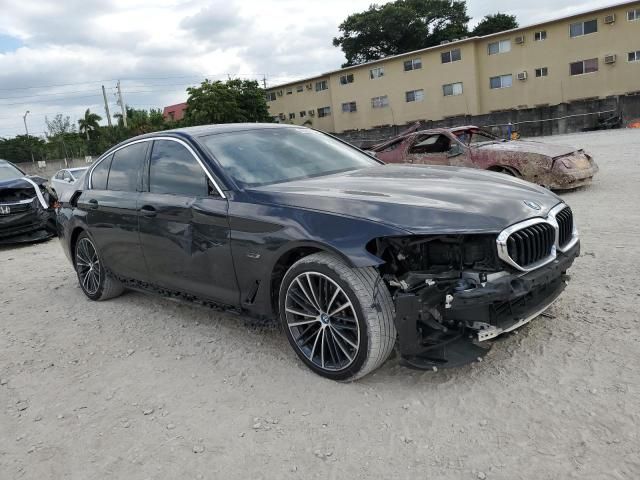 2022 BMW 530E