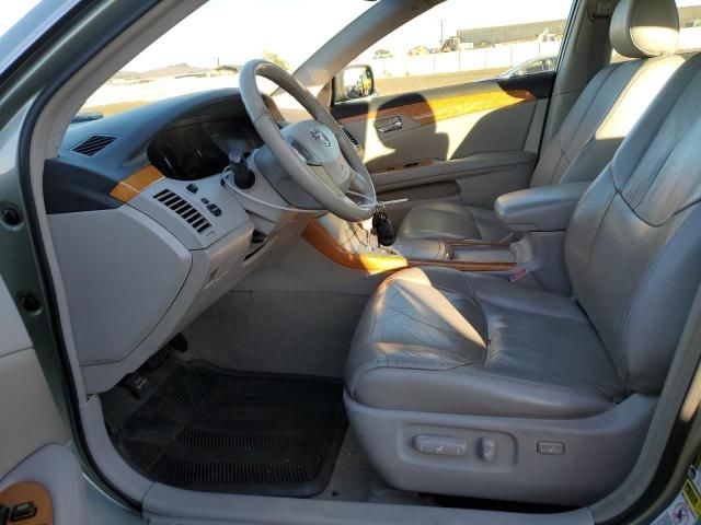 2005 Toyota Avalon XL