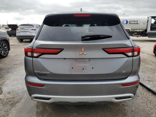 2023 Mitsubishi Outlander SE