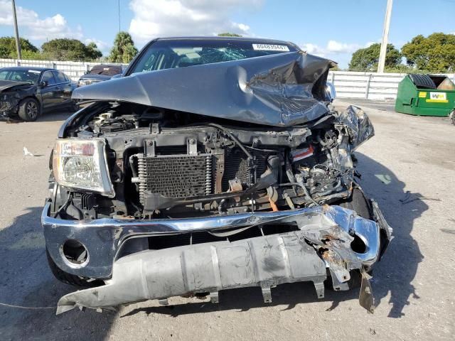 2006 Nissan Frontier Crew Cab LE