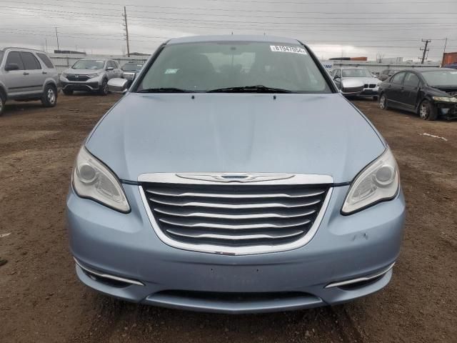 2013 Chrysler 200 Limited