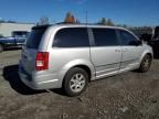 2010 Chrysler Town & Country Touring