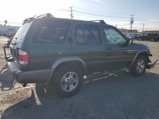 2000 Nissan Pathfinder LE