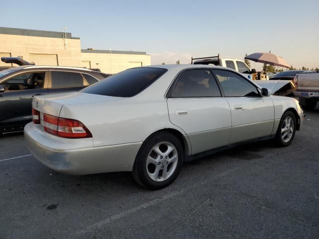 2000 Lexus ES 300