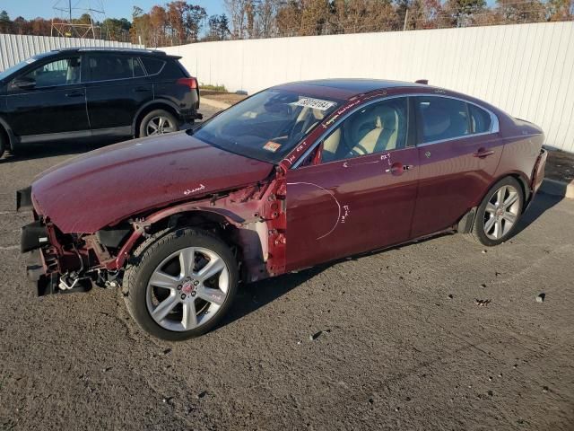 2017 Jaguar XE Prestige