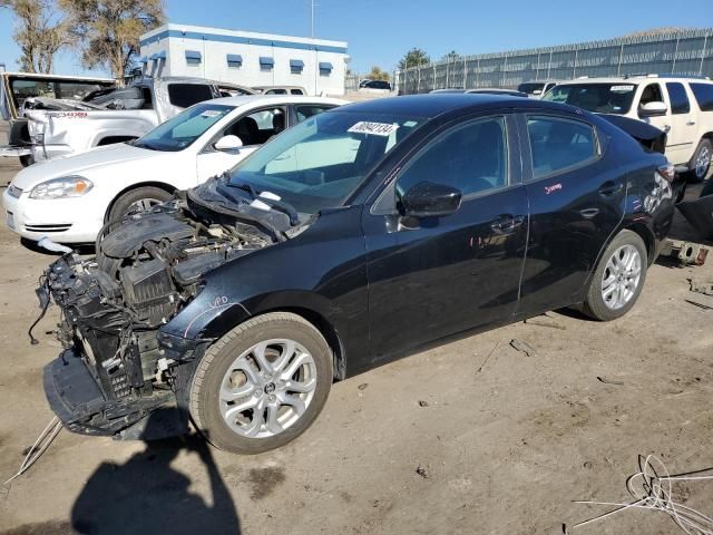 2017 Toyota Yaris IA