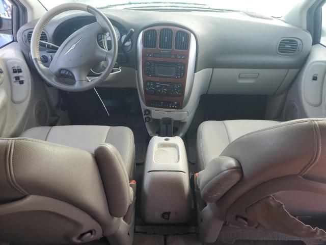 2006 Chrysler Town & Country Touring