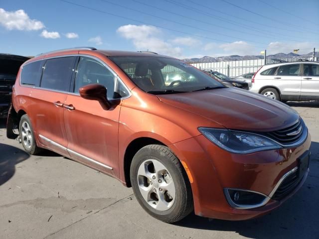 2018 Chrysler Pacifica Hybrid Touring L