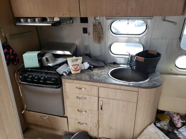 2018 Airstream Flying CLO