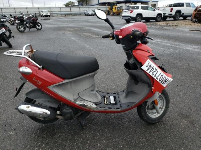 2013 Genuine Scooter Co. Buddy 125