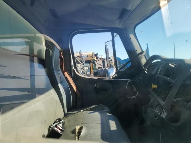 2009 Freightliner M2 106 Medium Duty