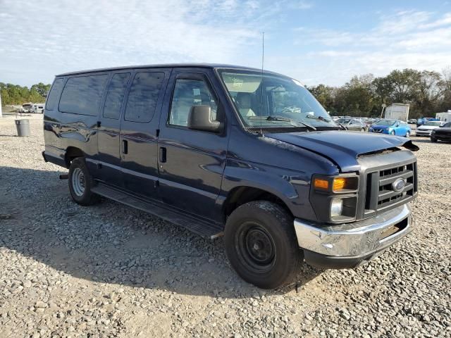 2010 Ford Econoline E350 Super Duty Wagon