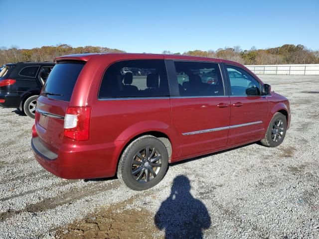 2015 Chrysler Town & Country S