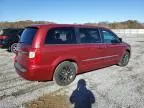 2015 Chrysler Town & Country S