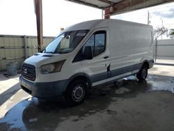 Camiones salvage a la venta en subasta: 2017 Ford Transit T-250