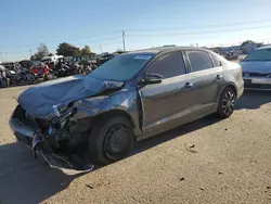 Volkswagen Vehiculos salvage en venta: 2017 Volkswagen Jetta S