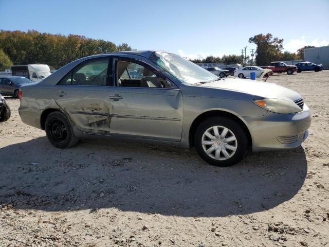 2005 Toyota Camry LE