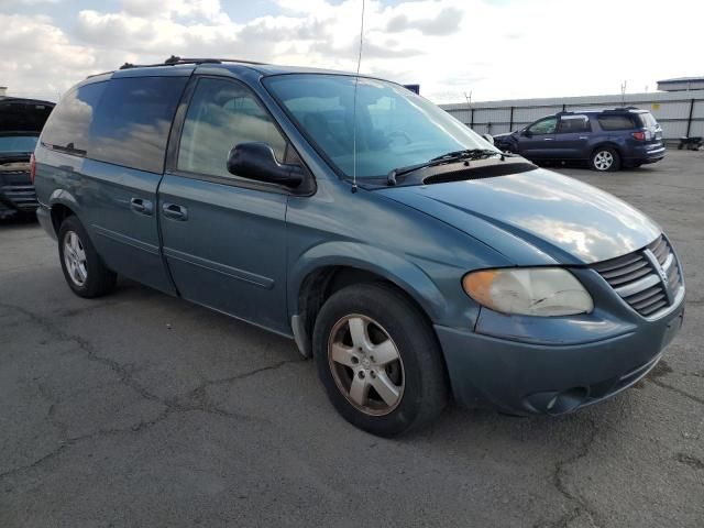 2005 Dodge Grand Caravan SXT