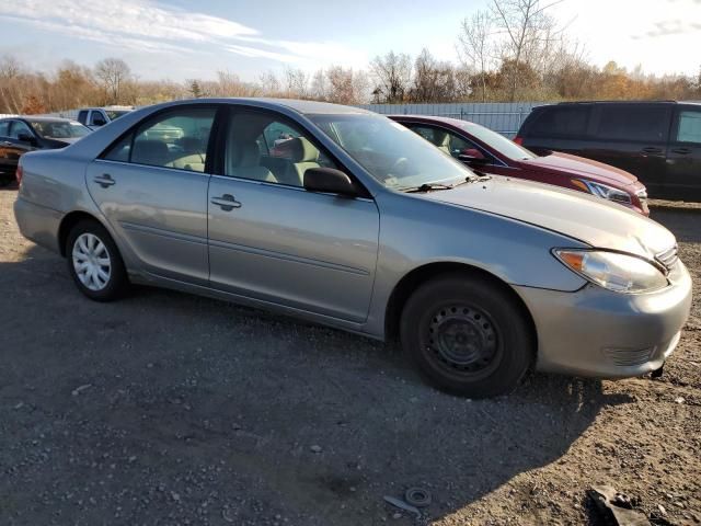 2005 Toyota Camry LE