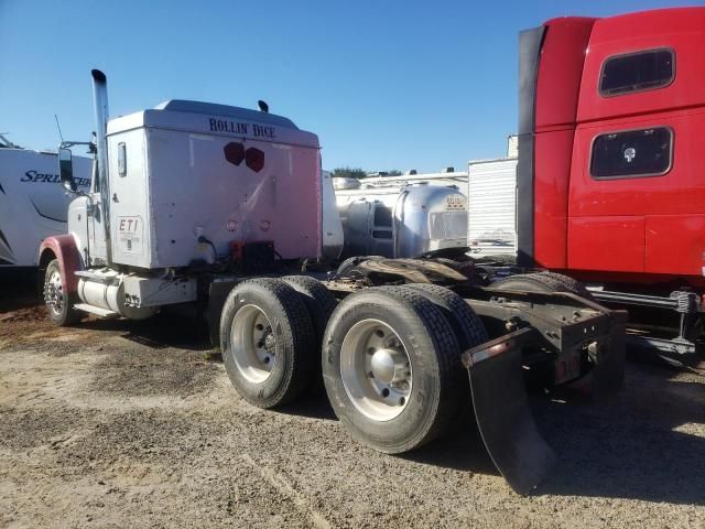 2001 International 9900 9900I