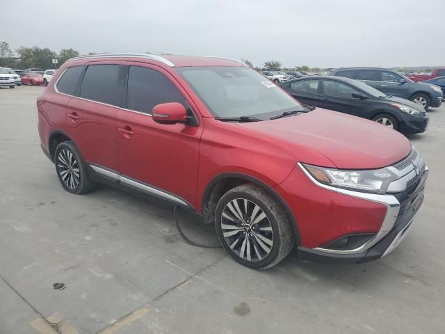 2020 Mitsubishi Outlander SE