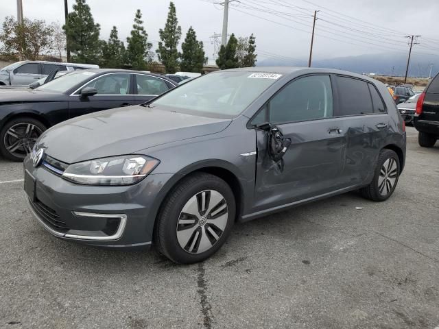 2017 Volkswagen E-GOLF SE