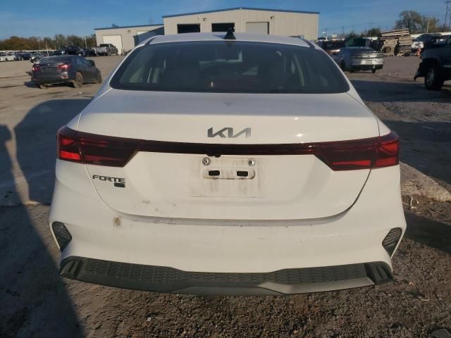 2023 KIA Forte LX