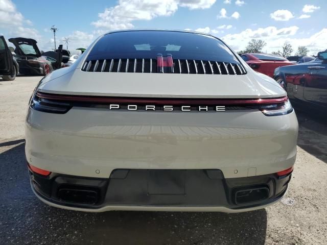 2022 Porsche 911 Carrera