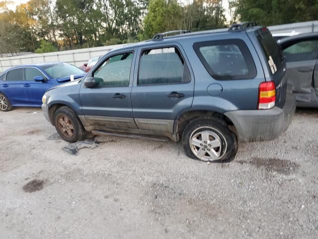 2005 Ford Escape XLS