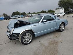 Carros salvage sin ofertas aún a la venta en subasta: 2004 Ford Thunderbird