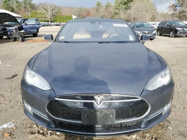 2014 Tesla Model S