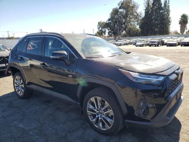 2022 Toyota Rav4 XLE Premium