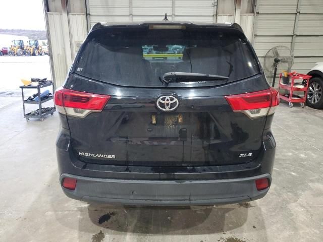 2018 Toyota Highlander SE