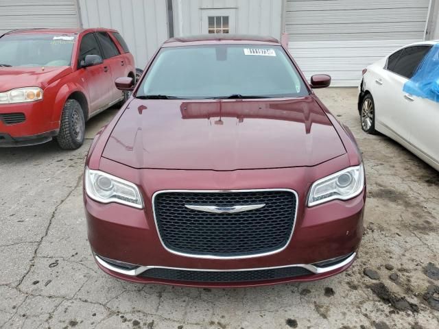 2016 Chrysler 300 Limited