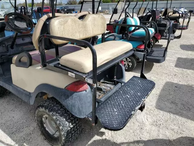 2005 Clubcar Precedent