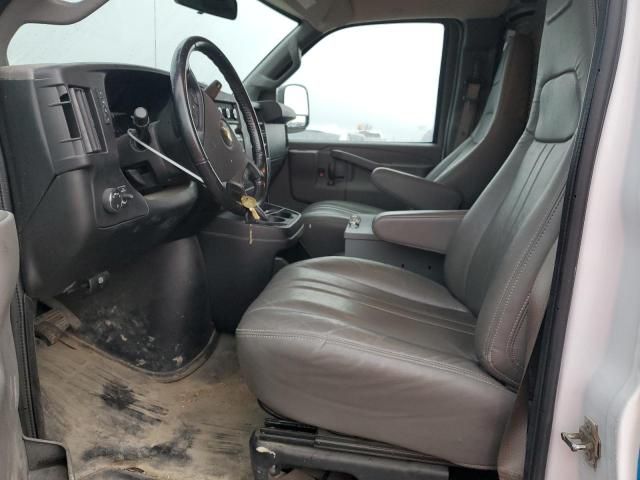 2021 Chevrolet Express G2500