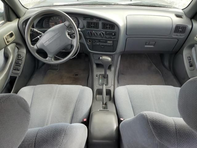 1996 Toyota Camry DX