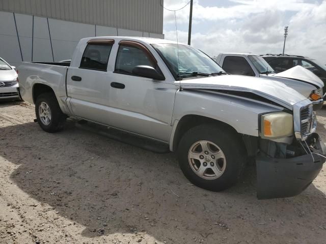 2005 Dodge Dakota Quad SLT