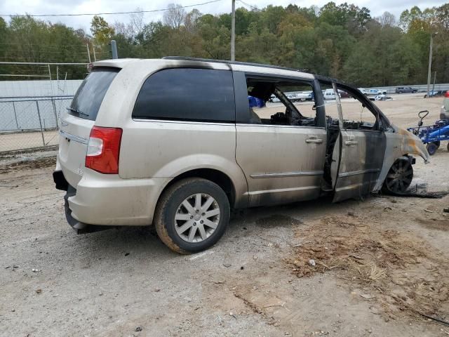 2016 Chrysler Town & Country Touring