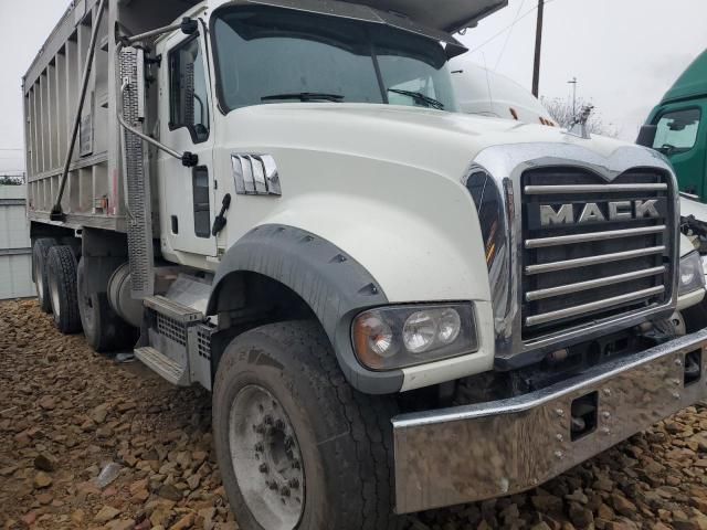 2019 Mack Granite