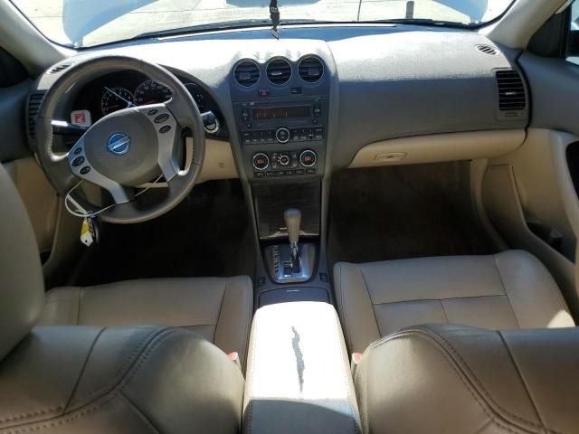 2011 Nissan Altima Base