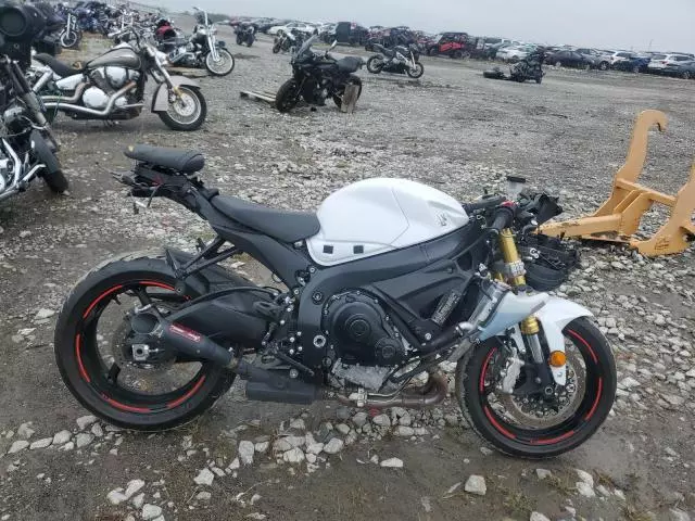 2019 Suzuki GSX-R750