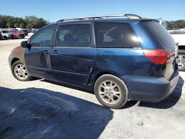 2004 Toyota Sienna XLE