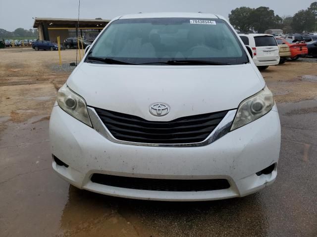 2011 Toyota Sienna LE