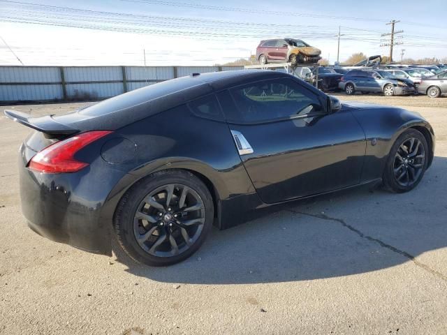 2016 Nissan 370Z Base