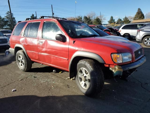 2001 Nissan Pathfinder LE